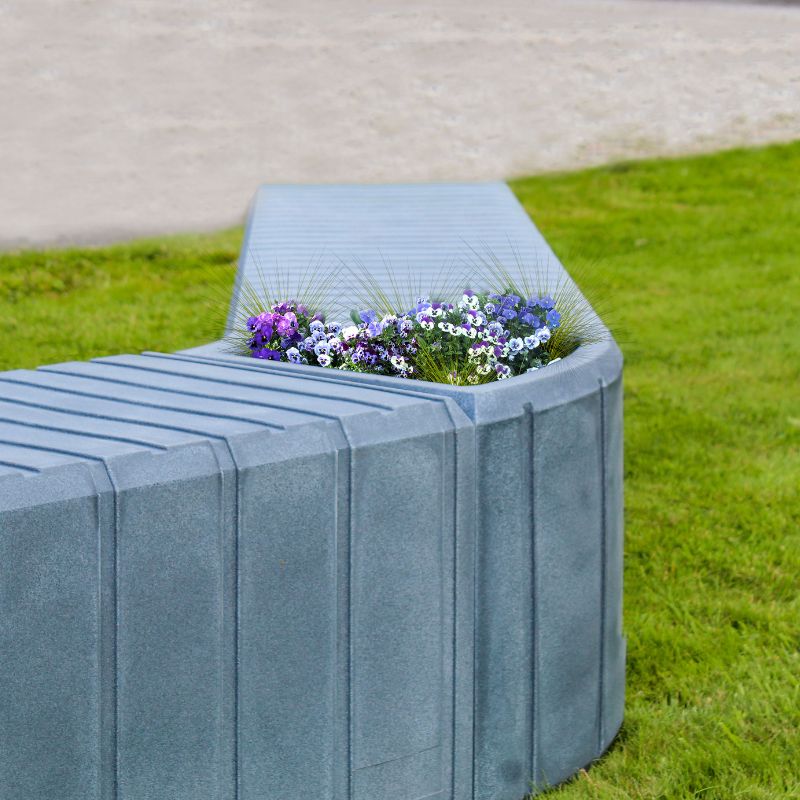 Heba Plastic Corner Planter